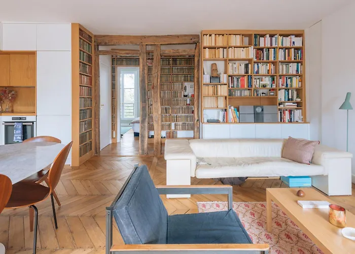 Modern Rustic-style 7th Arrondissement! Apartment Paris