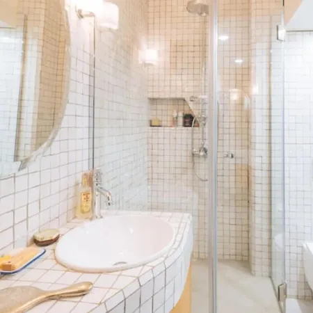 Apartment Modern Rustic-style 7th Arrondissement!